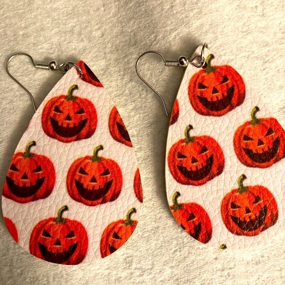 Pumpkin Earrings 2 1/4” - Picture 2 of 2